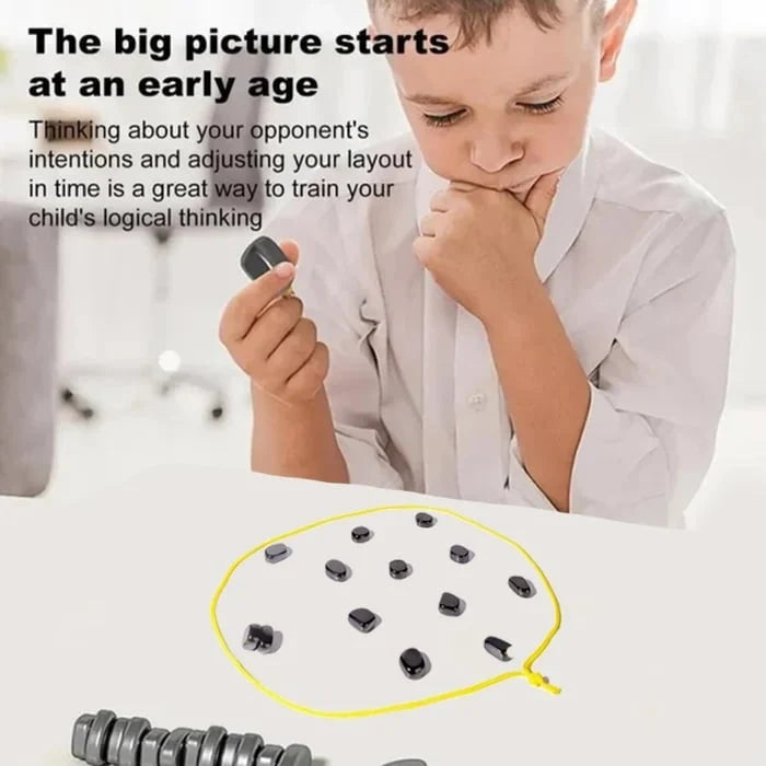 Magnetic chess game