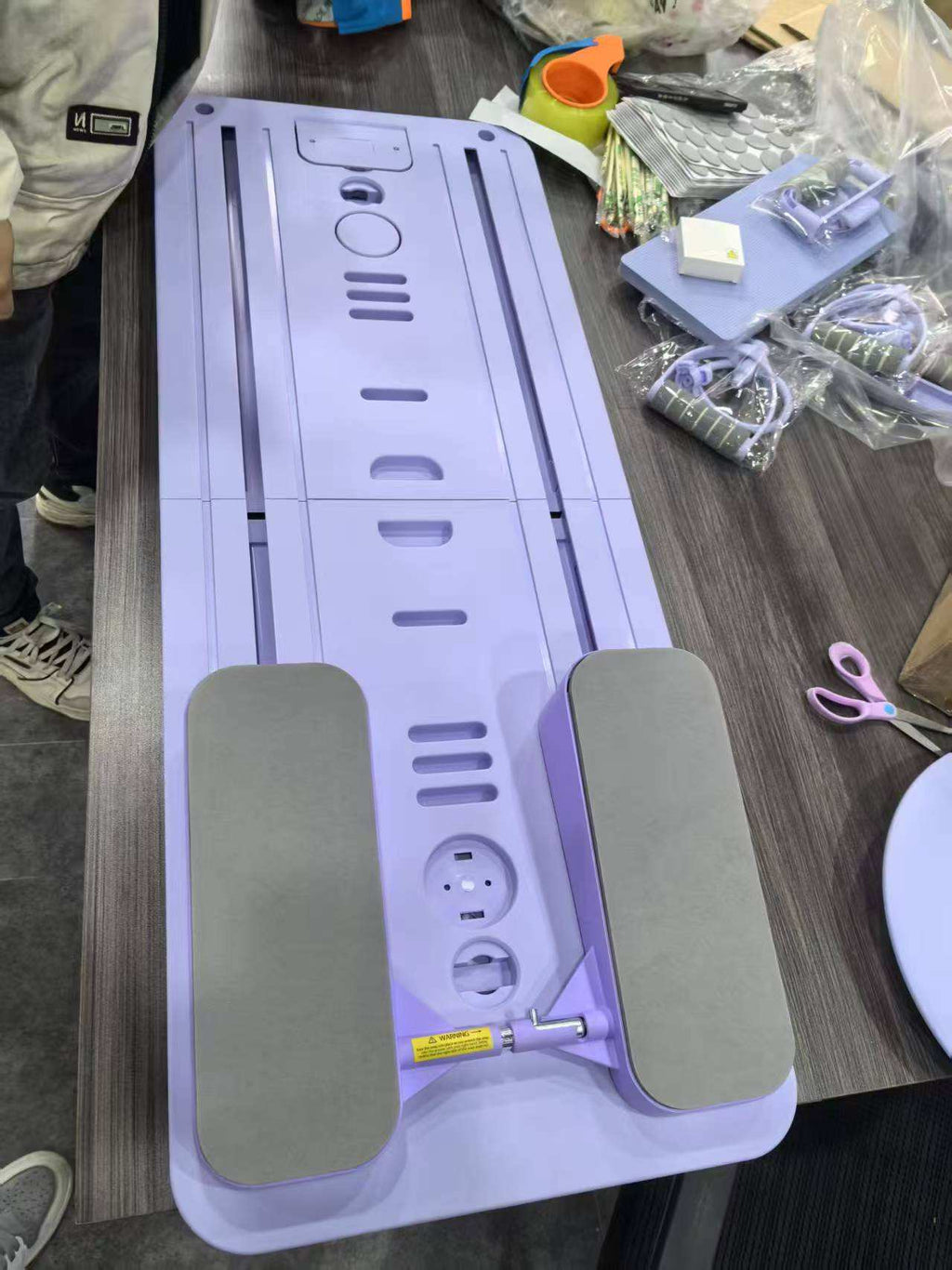 Pilates Workout Board – Sliding Reformer for Home Fitness 🧘‍♀️