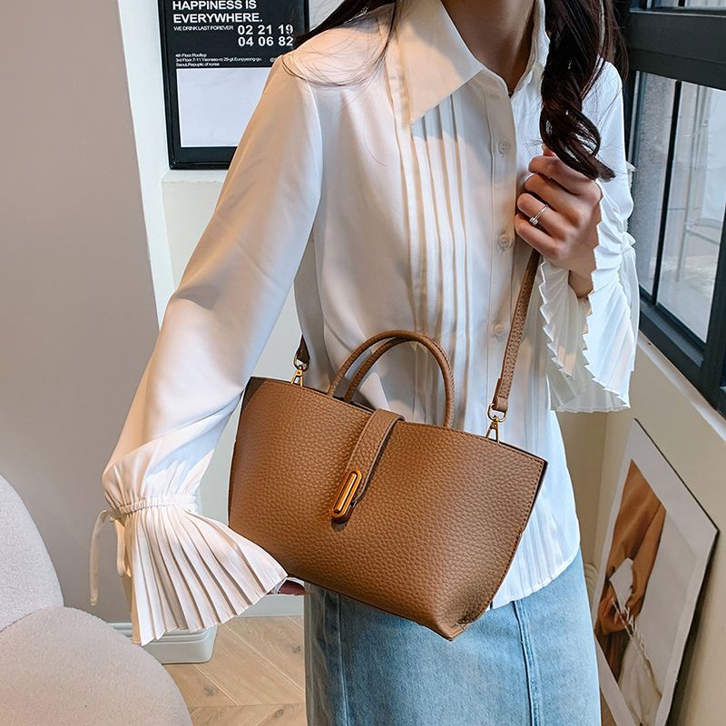 महिलाहरूको सुरुचिपूर्ण ठोस रंगको फ्रेञ्च शैली ह्यान्डब्याग