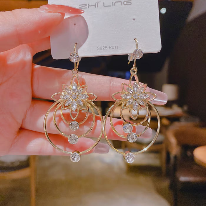 ज्यामितीय बहु-परत वृताकार फूल झुम्का