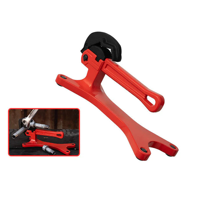 Portable Pipe Clamp with Self-Locking Mechanism – heavy-duty, lightweight, easy to use – ideal for pros & DIYers. 🛠️✨