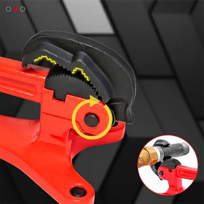 Portable Pipe Clamp with Self-Locking Mechanism – heavy-duty, lightweight, easy to use – ideal for pros & DIYers. 🛠️✨
